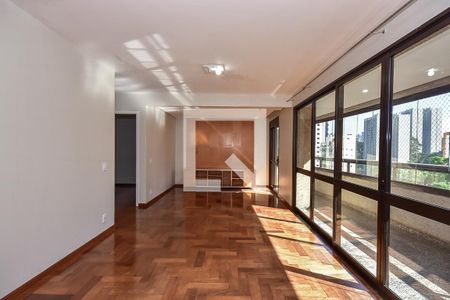 Sala de apartamento para alugar com 3 quartos, 176m² em Vila Andrade, São Paulo