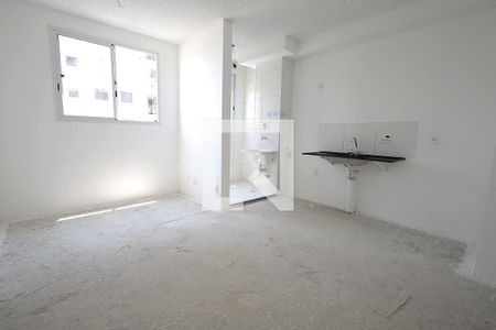 Sala / Cozinha / Área de Serviço de apartamento à venda com 2 quartos, 37m² em Jardim, Santo André