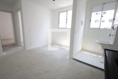 Sala / Cozinha / Área de Serviço de apartamento à venda com 2 quartos, 37m² em Jardim, Santo André