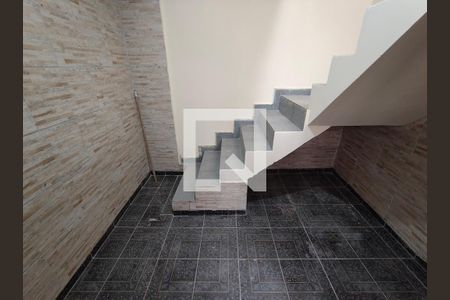 Entrada de casa para alugar com 2 quartos, 80m² em Taquara, Rio de Janeiro