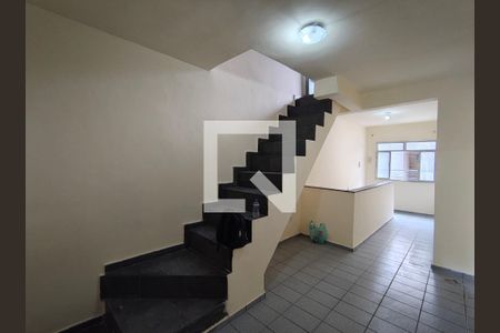 Hall Circulação de casa para alugar com 2 quartos, 80m² em Taquara, Rio de Janeiro