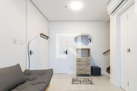 Sala de apartamento para alugar com 1 quarto, 45m² em Indianópolis, São Paulo