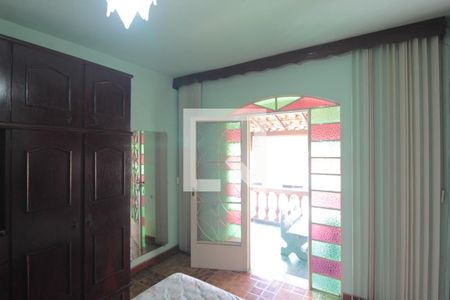 Quarto 1 de casa para alugar com 3 quartos, 180m² em Jardim dos Comerciários, Belo Horizonte