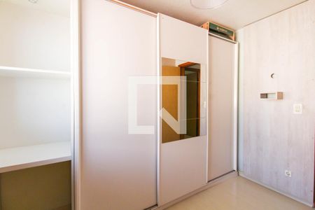 Quarto 1 de apartamento à venda com 2 quartos, 42m² em Igara, Canoas