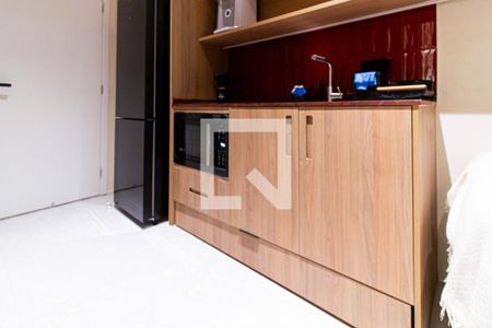 Cozinha de kitnet/studio para alugar com 1 quarto, 25m² em Pompeia, São Paulo
