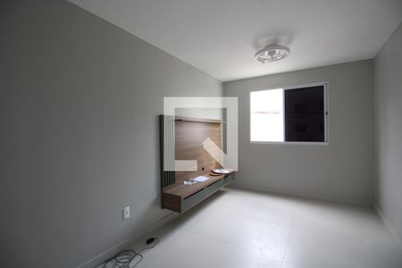 Sala de apartamento para alugar com 2 quartos, 45m² em Taquara, Rio de Janeiro
