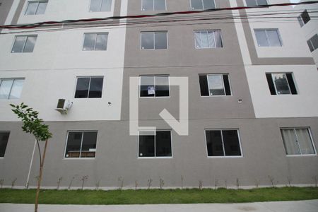 Fachada com Placa de apartamento para alugar com 2 quartos, 45m² em Taquara, Rio de Janeiro
