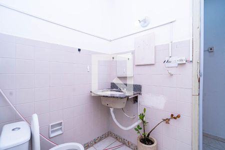 Banheiro de apartamento para alugar com 1 quarto, 35m² em Bela Vista, São Paulo
