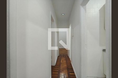 Corredor de apartamento à venda com 2 quartos, 65m² em Grajaú, Rio de Janeiro