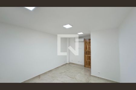 Quarto 1 de casa de condomínio para alugar com 5 quartos, 300m² em Recreio dos Bandeirantes, Rio de Janeiro