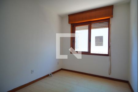 Quarto 1 de apartamento para alugar com 2 quartos, 54m² em Jardim Lindóia, Porto Alegre