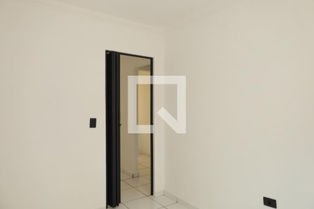 Quarto 2 de apartamento para alugar com 2 quartos, 50m² em Conjunto Residencial José Bonifácio, São Paulo