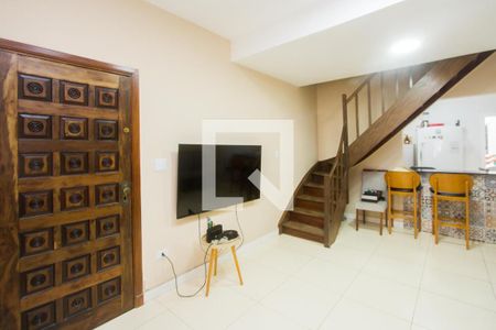 Casa para alugar com 2 quartos, 190m² em Jardim Internacional, São Paulo