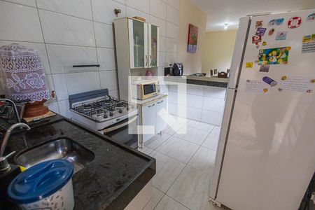 cozinha de casa para alugar com 3 quartos, 80m² em Jardim Guanabara, Belo Horizonte