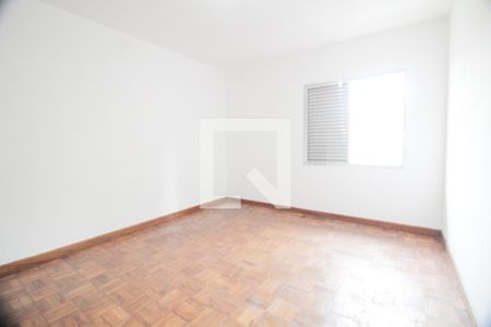 Quarto 1 de casa para alugar com 2 quartos, 80m² em Vila Prudente, São Paulo