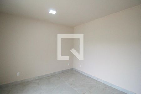 Quarto 1 de casa para alugar com 3 quartos, 150m² em Curicica, Rio de Janeiro