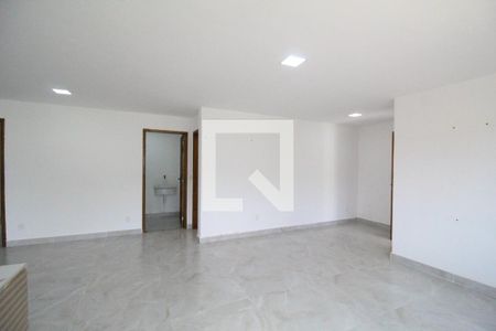 Sala de casa para alugar com 3 quartos, 150m² em Curicica, Rio de Janeiro