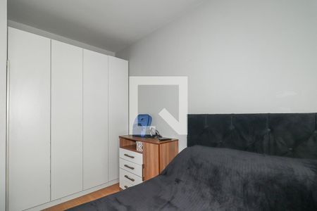 Quarto 2 de apartamento para alugar com 2 quartos, 44m² em Santa Fe, Porto Alegre