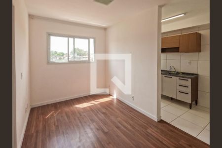 Sala de apartamento para alugar com 2 quartos, 38m² em Jardim Bandeirantes, São Paulo