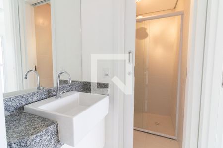 Banheiro de apartamento para alugar com 1 quarto, 32m² em Butantã, São Paulo