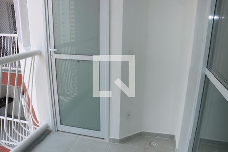 Varanda da Sala de apartamento para alugar com 2 quartos, 85m² em Parque Esplanada, Embu das Artes