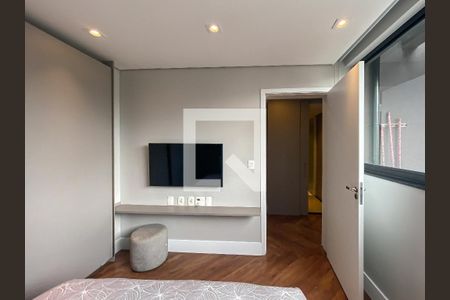 Quarto de apartamento à venda com 1 quarto, 65m² em Vila Olímpia, São Paulo