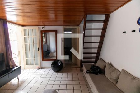 Sala de casa à venda com 6 quartos, 200m² em São Domingos, Niterói