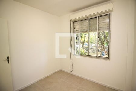 Quarto 1 de apartamento à venda com 2 quartos, 48m² em Cristal, Porto Alegre