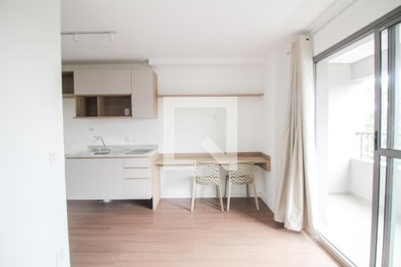 Sala/Quarto/Cozinha de kitnet/studio para alugar com 1 quarto, 25m² em Alto da Mooca, São Paulo