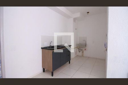 Sala/Cozinha de apartamento para alugar com 2 quartos, 35m² em Fazenda da Juta, São Paulo