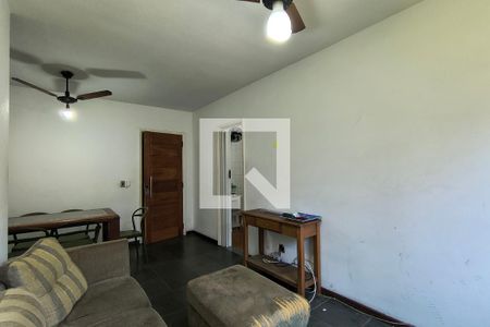 Sala de apartamento para alugar com 2 quartos, 49m² em Freguesia (jacarepaguá), Rio de Janeiro