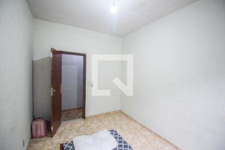 Quarto de casa para alugar com 1 quarto, 50m² em Banco de Areia, Mesquita
