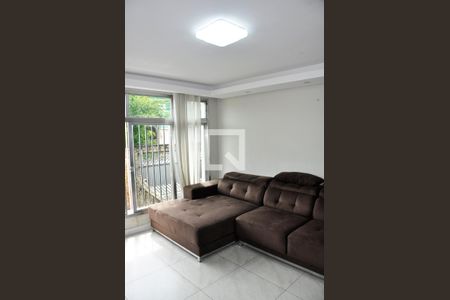 Detalhe - Sala de casa à venda com 3 quartos, 400m² em Vila Pereira Barreto, São Paulo