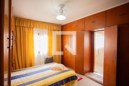 QUARTO 1- SUÍTE de casa à venda com 3 quartos, 185m² em Vila Mangalot, São Paulo