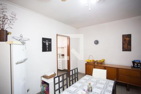SALA DE JANTAR de casa à venda com 3 quartos, 185m² em Vila Mangalot, São Paulo