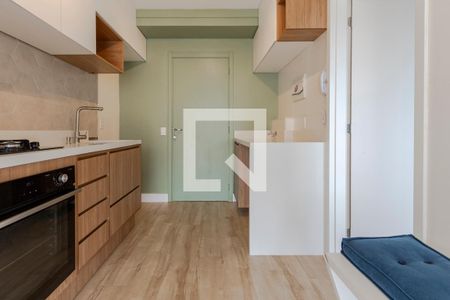 Sala/ Cozinha de apartamento para alugar com 1 quarto, 28m² em Vila das Belezas, São Paulo