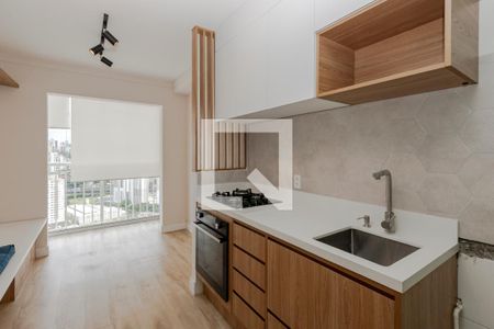 Sala/ Cozinha de apartamento para alugar com 1 quarto, 28m² em Vila das Belezas, São Paulo