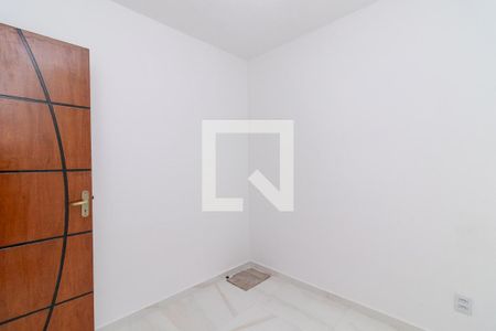 Quarto 1 de apartamento à venda com 2 quartos, 44m² em Vila Marieta, São Paulo