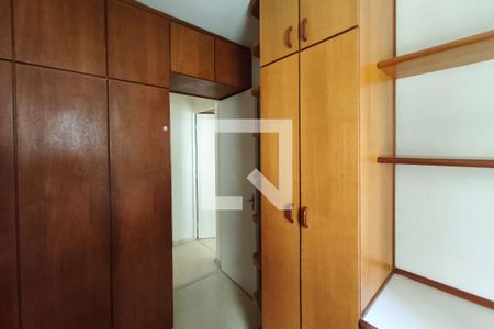 Quarto 1 de apartamento para alugar com 2 quartos, 70m² em Swift, Campinas