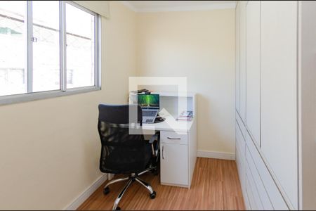 Quarto 1 de apartamento para alugar com 3 quartos, 131m² em Buritis, Belo Horizonte