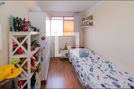 Quarto 2 de apartamento para alugar com 3 quartos, 131m² em Buritis, Belo Horizonte