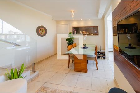 Sala de apartamento para alugar com 3 quartos, 131m² em Buritis, Belo Horizonte