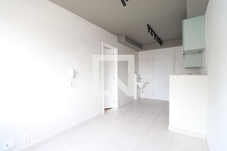 Sala/Cozinha/Área de serviço de apartamento para alugar com 1 quarto, 27m² em Bom Retiro, São Paulo