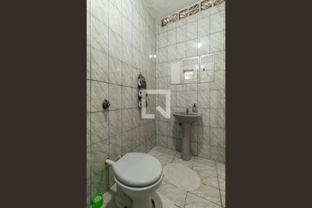 Casa 1 - Banheiro Suíte  de casa à venda com 4 quartos, 75m² em Cidade Antônio Estêvão de Carvalho, São Paulo