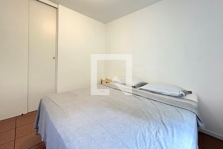 Quarto 1 de apartamento para alugar com 2 quartos, 57m² em Lagoa da Conceição, Florianópolis