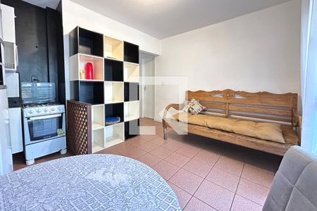 Sala de apartamento para alugar com 2 quartos, 57m² em Lagoa da Conceição, Florianópolis