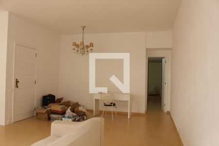 Sala de apartamento para alugar com 3 quartos, 161m² em Leblon, Rio de Janeiro