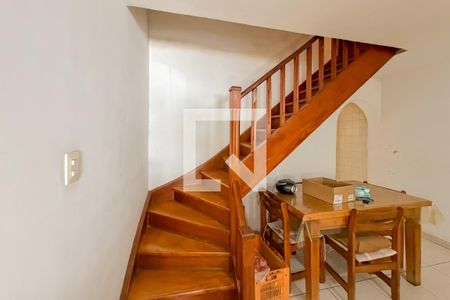 Escada de casa à venda com 2 quartos, 95m² em Ipiranga, São Paulo