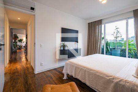 Suíte de apartamento à venda com 2 quartos, 135m² em Cerqueira César, São Paulo