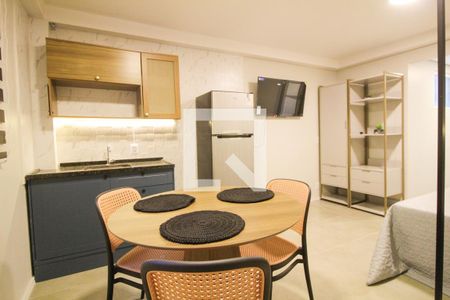 Sala/Cozinha/Quarto de kitnet/studio para alugar com 1 quarto, 25m² em Vila Prudente, São Paulo